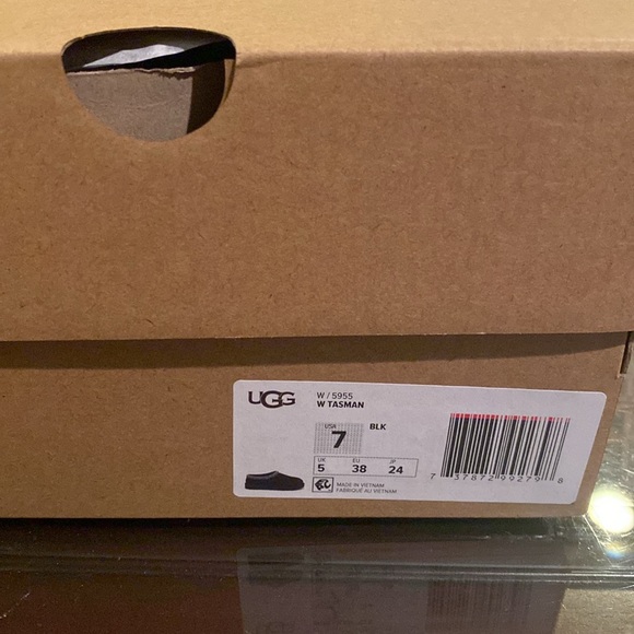 UGG Tasman Black- Womens - Picture 5 of 11